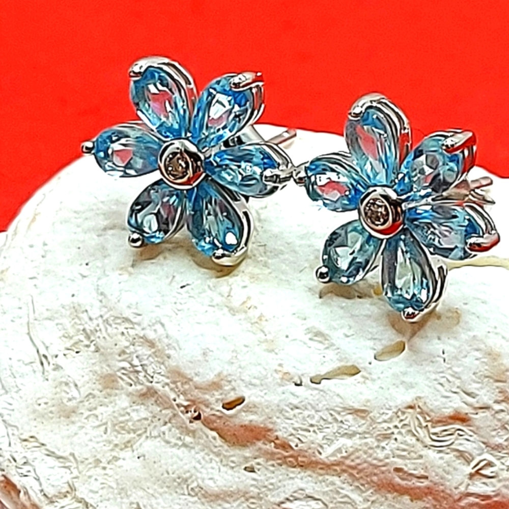 Natural Apatite 5x3mm and CZ 925 Sterling Silver Earrings‎